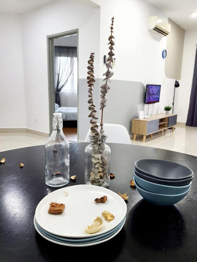 Residensi Flora Leilighet Seri Kembangan Eksteriør bilde